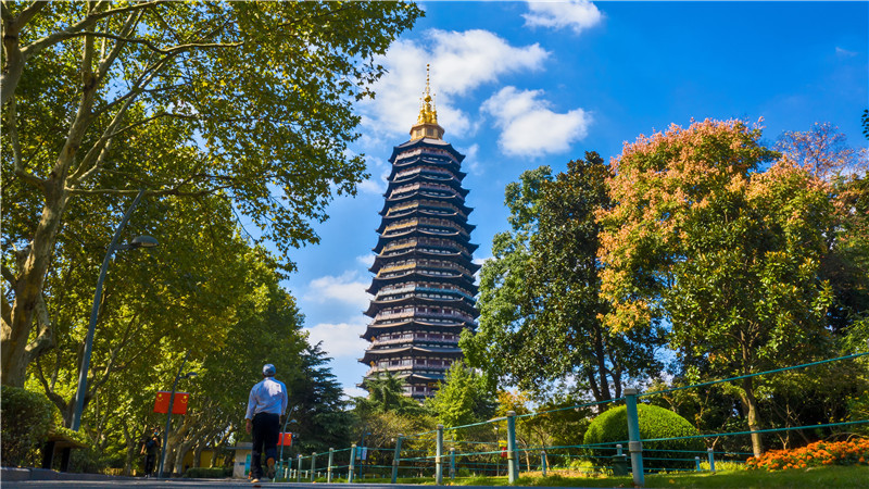 常州:龙城秋意浓 请君入画来