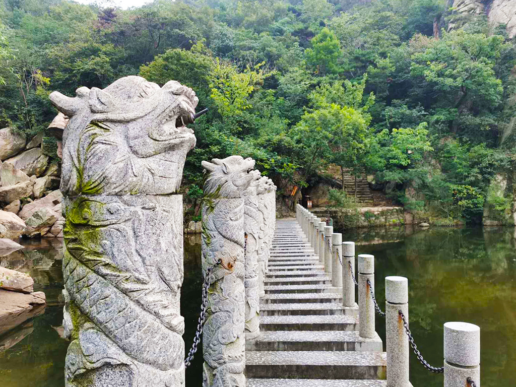 连云港船山飞瀑:青山绿水间邂逅一处世外桃源